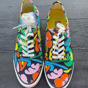 Seavees Men’s size 11